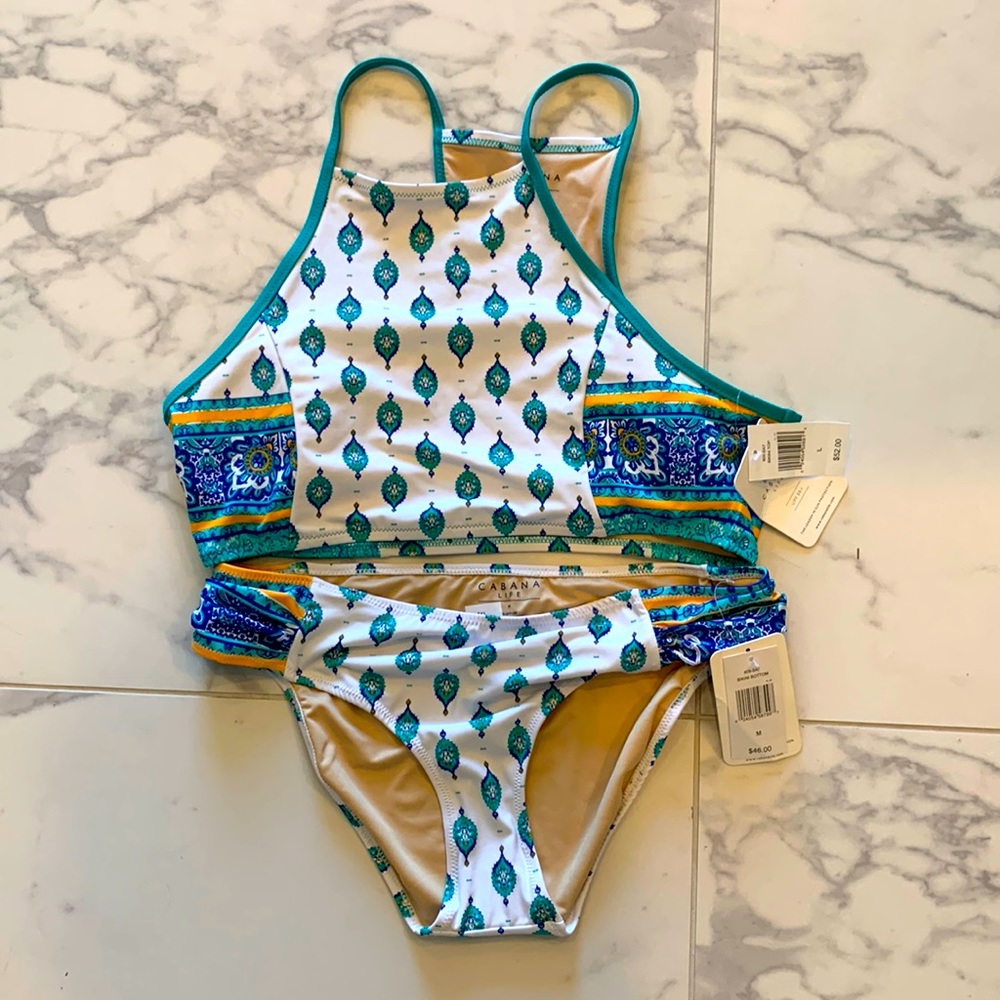 Brand new never worn cabana life swim suit!! Top is L and bottoms are M